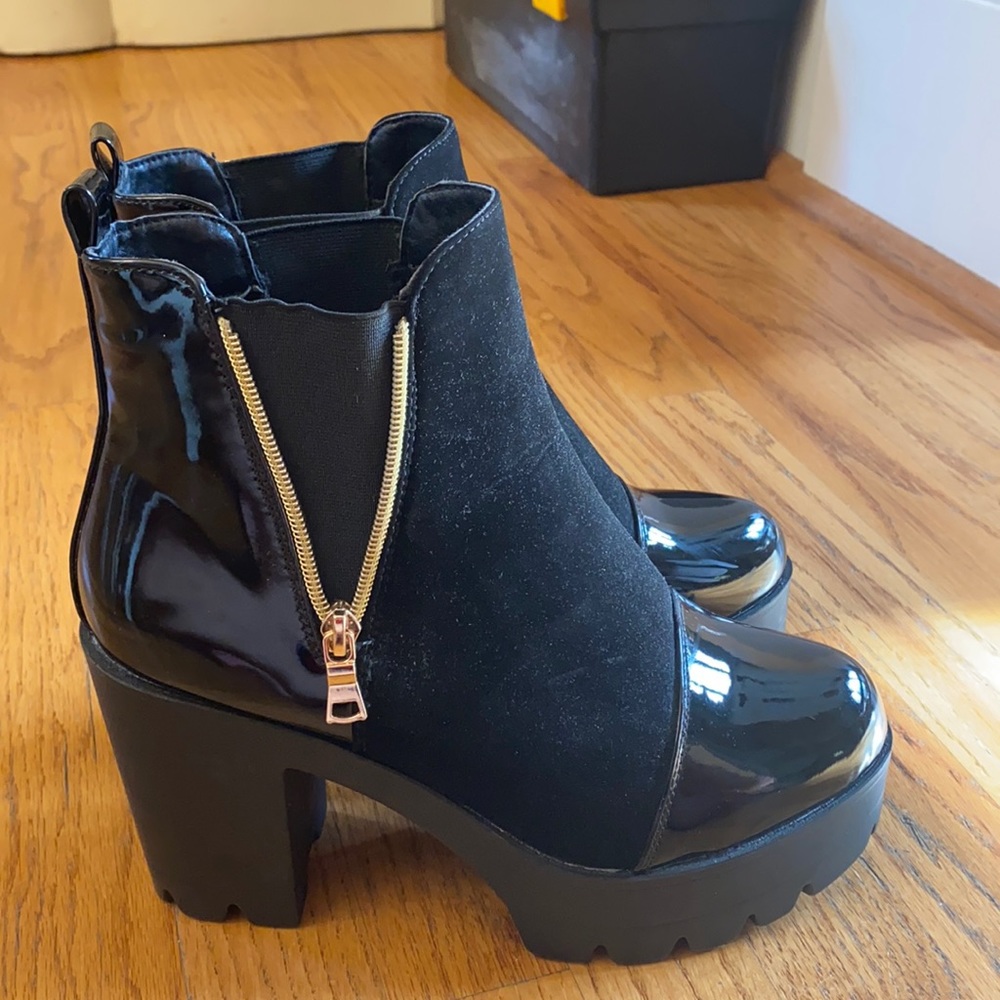 Black Chunky Boots
